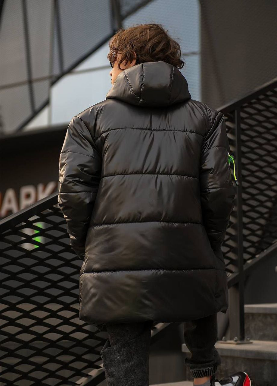 Чорна зимня куртка зимова popluzhnaya