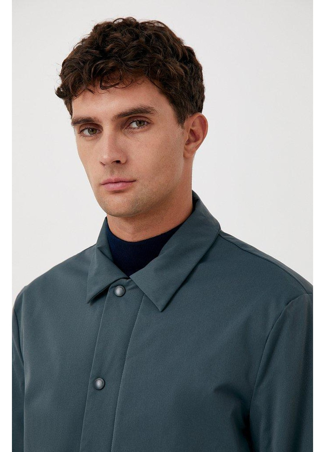 Зеленая демисезонная куртка-рубашка fab21007-524 Finn Flare