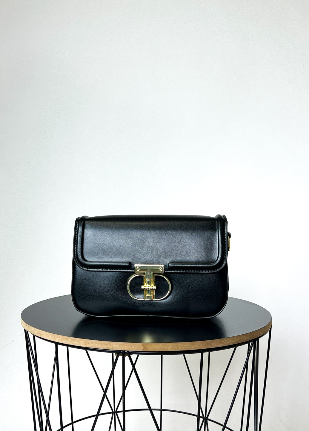 Женская сумка Tess черная No Brand (258925381)