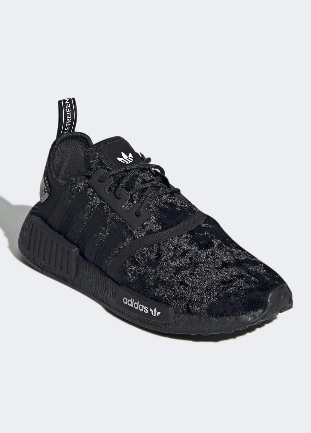 Черные всесезонные кроссовки nmd_r1 adidas