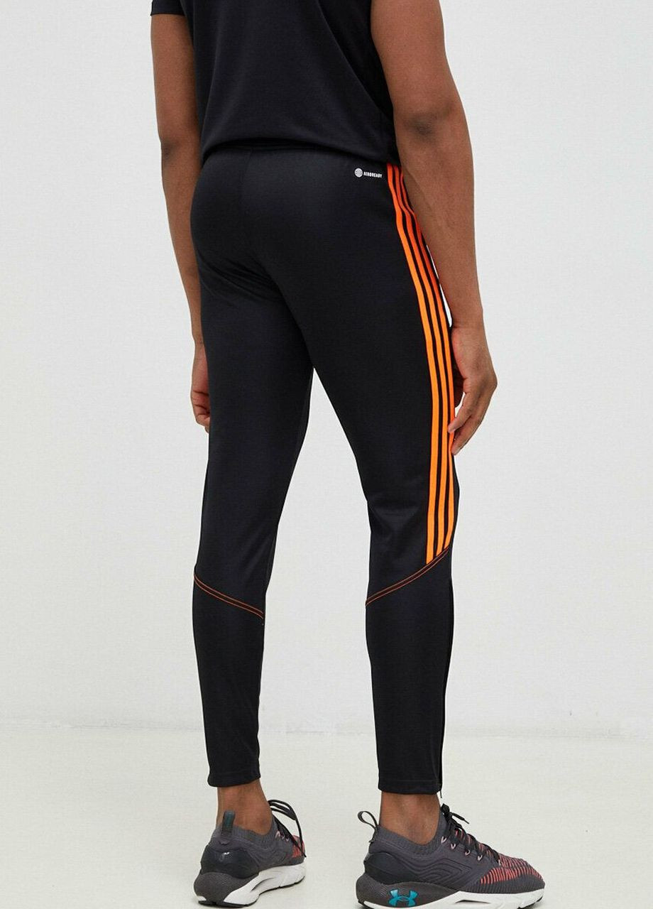 Черные спортивные демисезонные зауженные брюки adidas