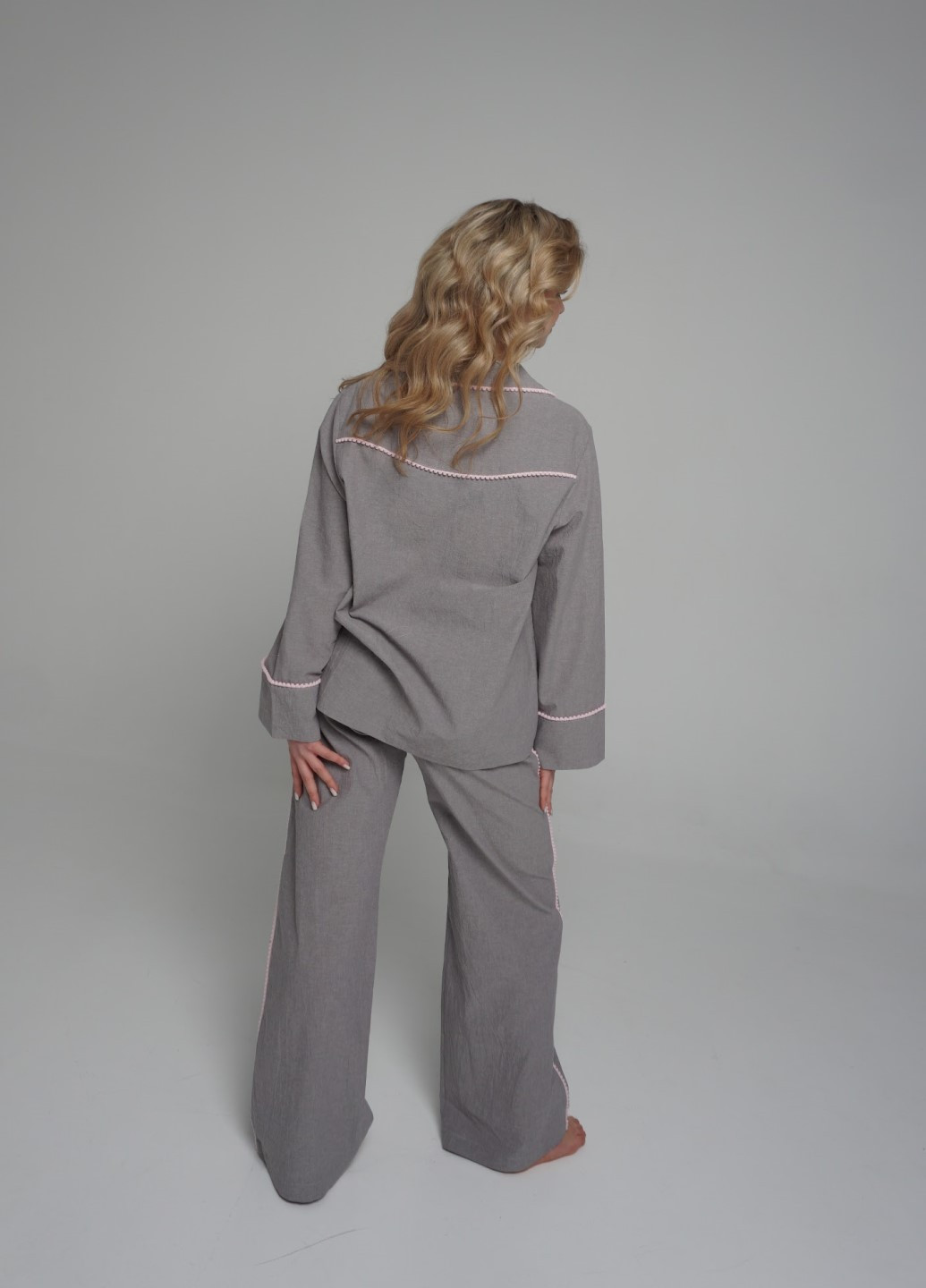 Светло-серая всесезон костюм хлопок рубашка + брюки Lavlia