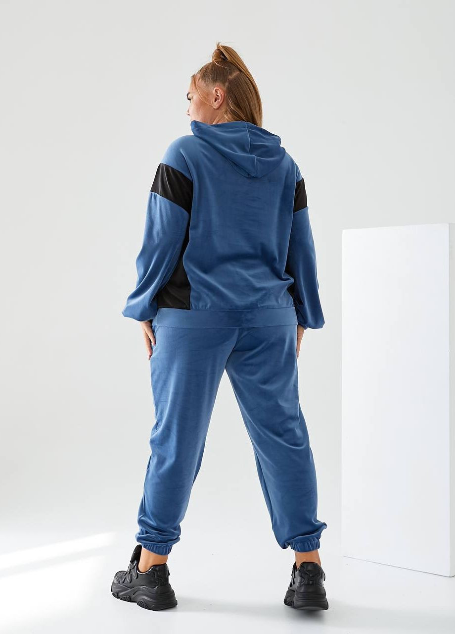Женский спортивный костюм из велюра цвет джинс р.48/50 440495 New Trend (261486544)