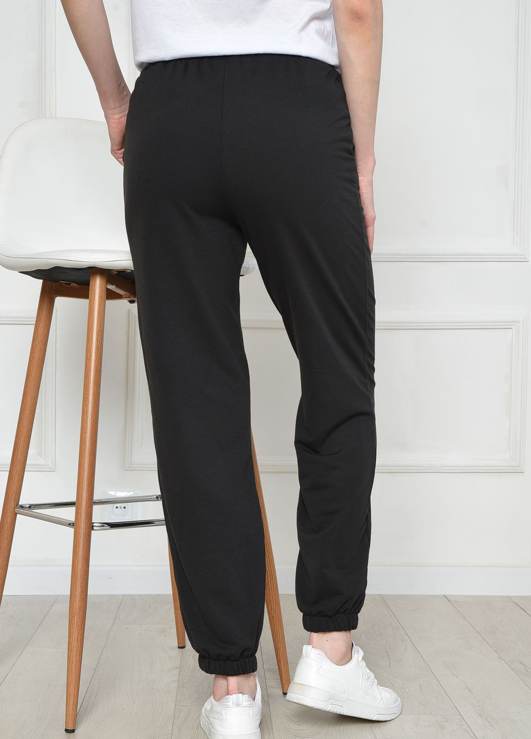 Спортивные штаны женские черного цвета Let's Shop (260134419)