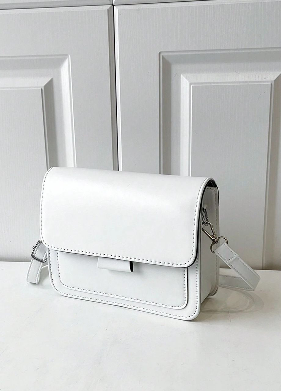 Жіноча класична сумка крос-боді через плече на тонкому ремінці біла No Brand (276383104)