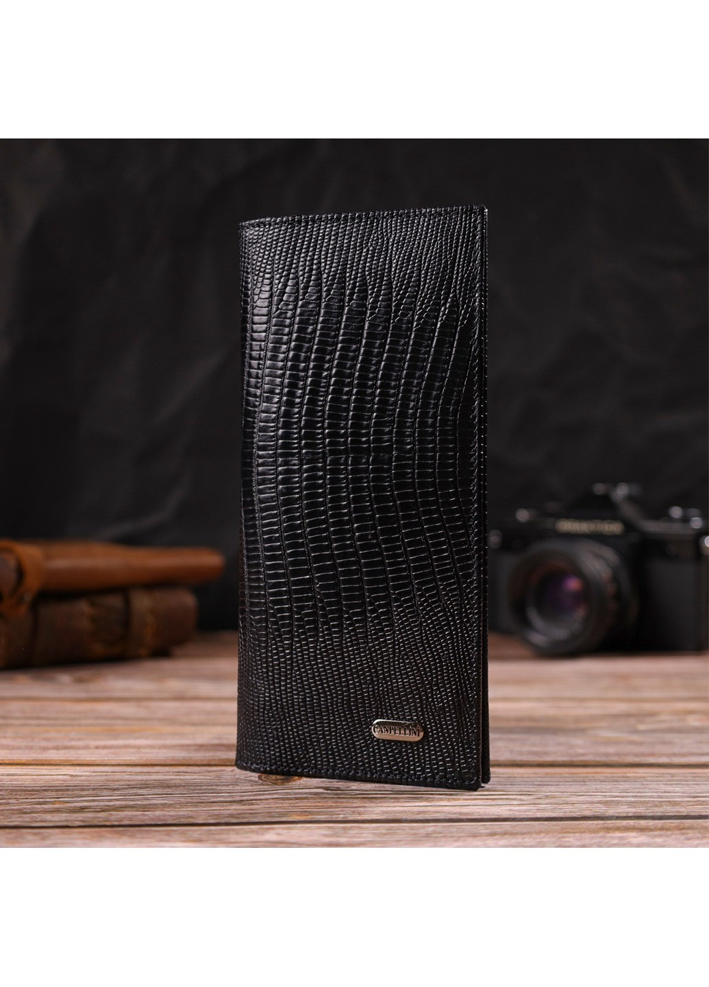 Фактурний чоловічий вертикальний гаманець з натуральної шкіри з тисненням 21906 Чорний Canpellini (259830007)