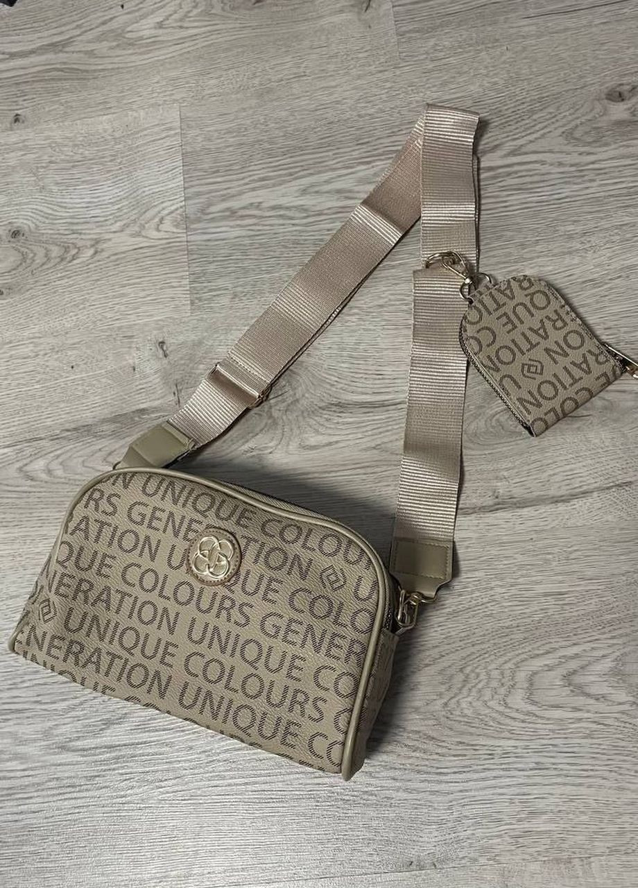 Красивая нежная сумка из экокожи и с подкладкой, тёмно-оливковая сумка с регулируемым ремешком No Brand р-1359-5 (266982716)
