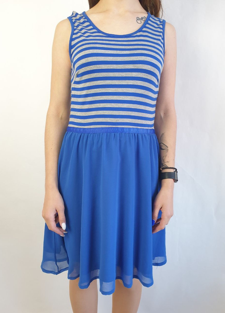 Сіро-синя кежуал сукня Ginger and Soul в смужку