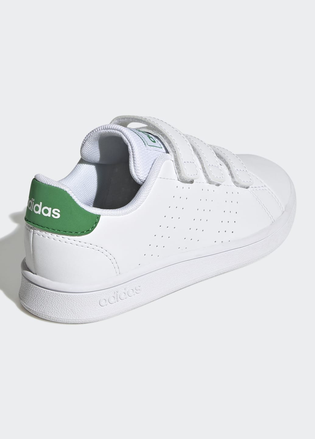Белые кроссовки advantage court lifestyle adidas