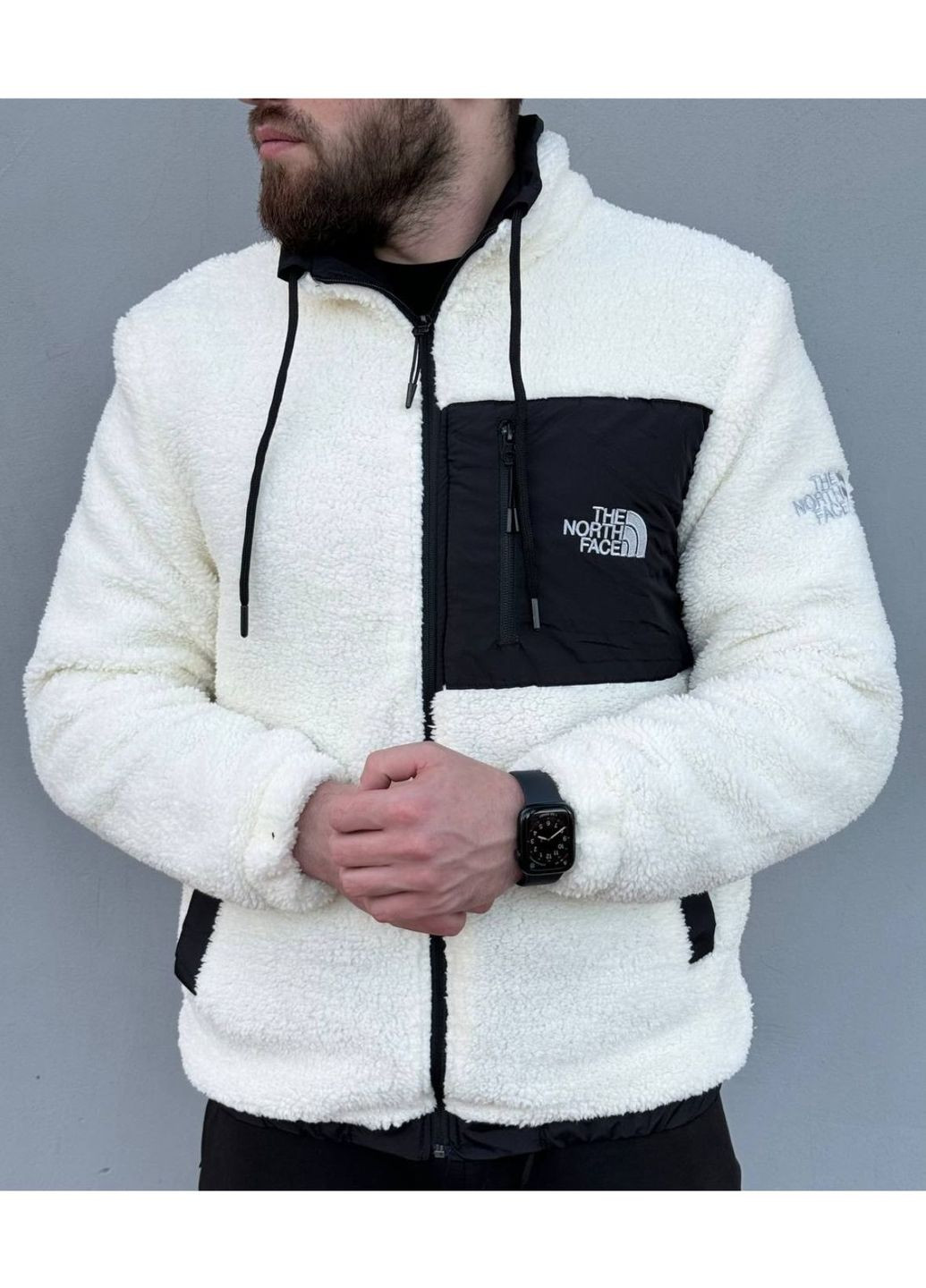 Белая зимняя мужская куртка No Brand