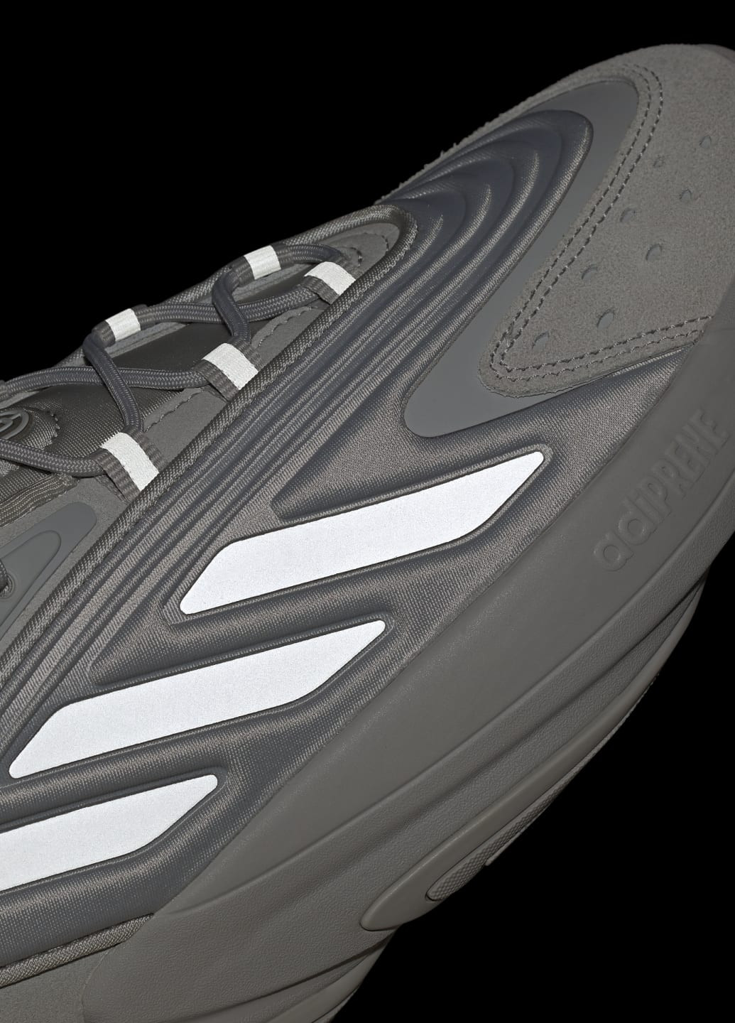 Сірі всесезонні кросівки ozelia adidas