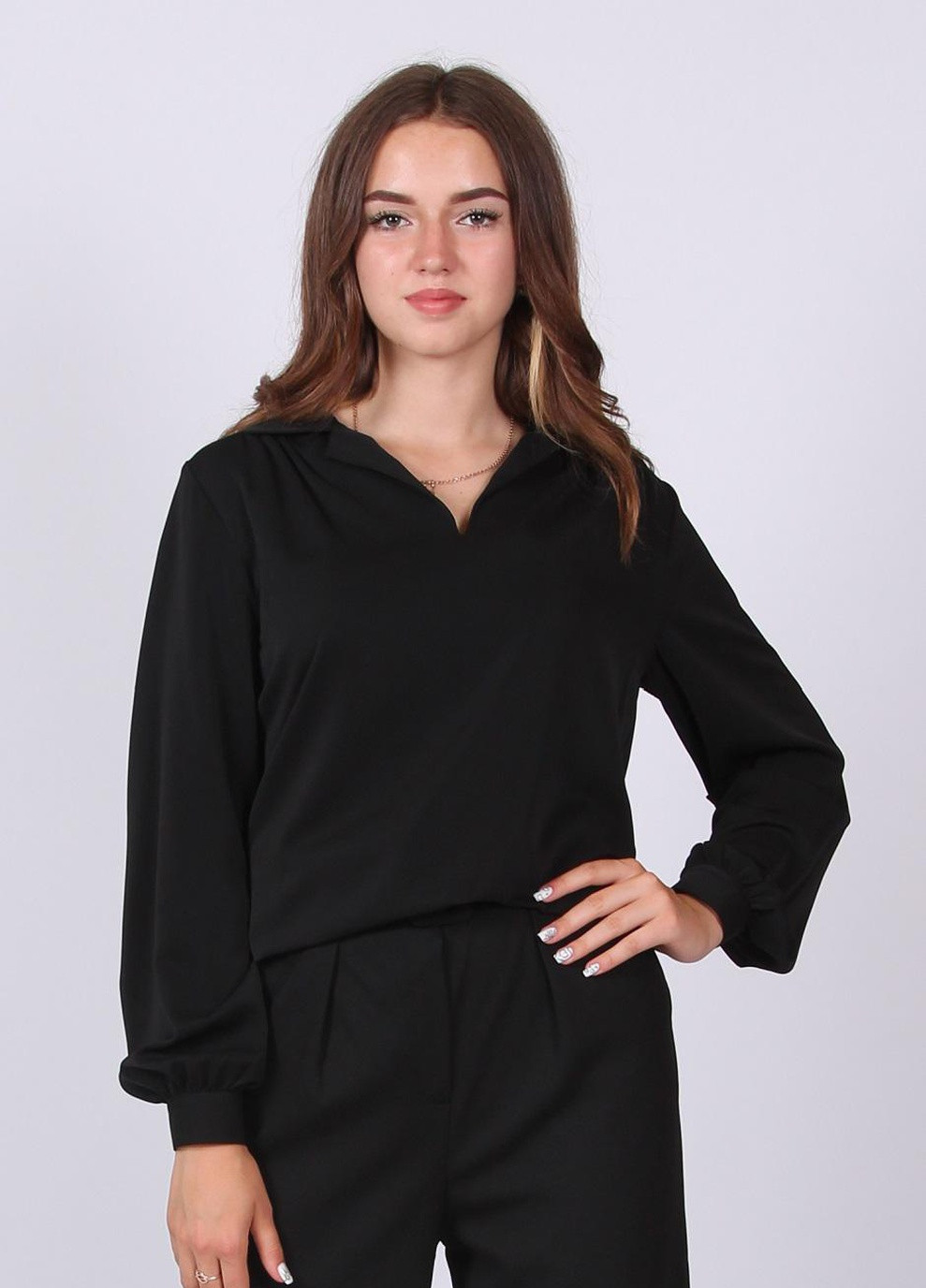 Чорна блузка жіноча 052 однотонний софт чорна Актуаль
