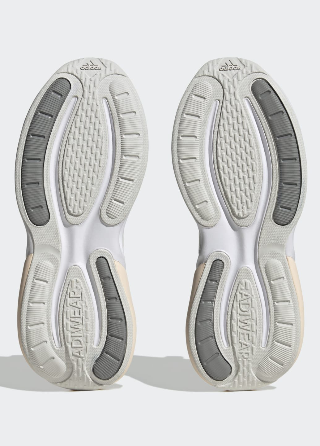 Білі всесезонні кросівки alphabounce+ sustainable bounce adidas