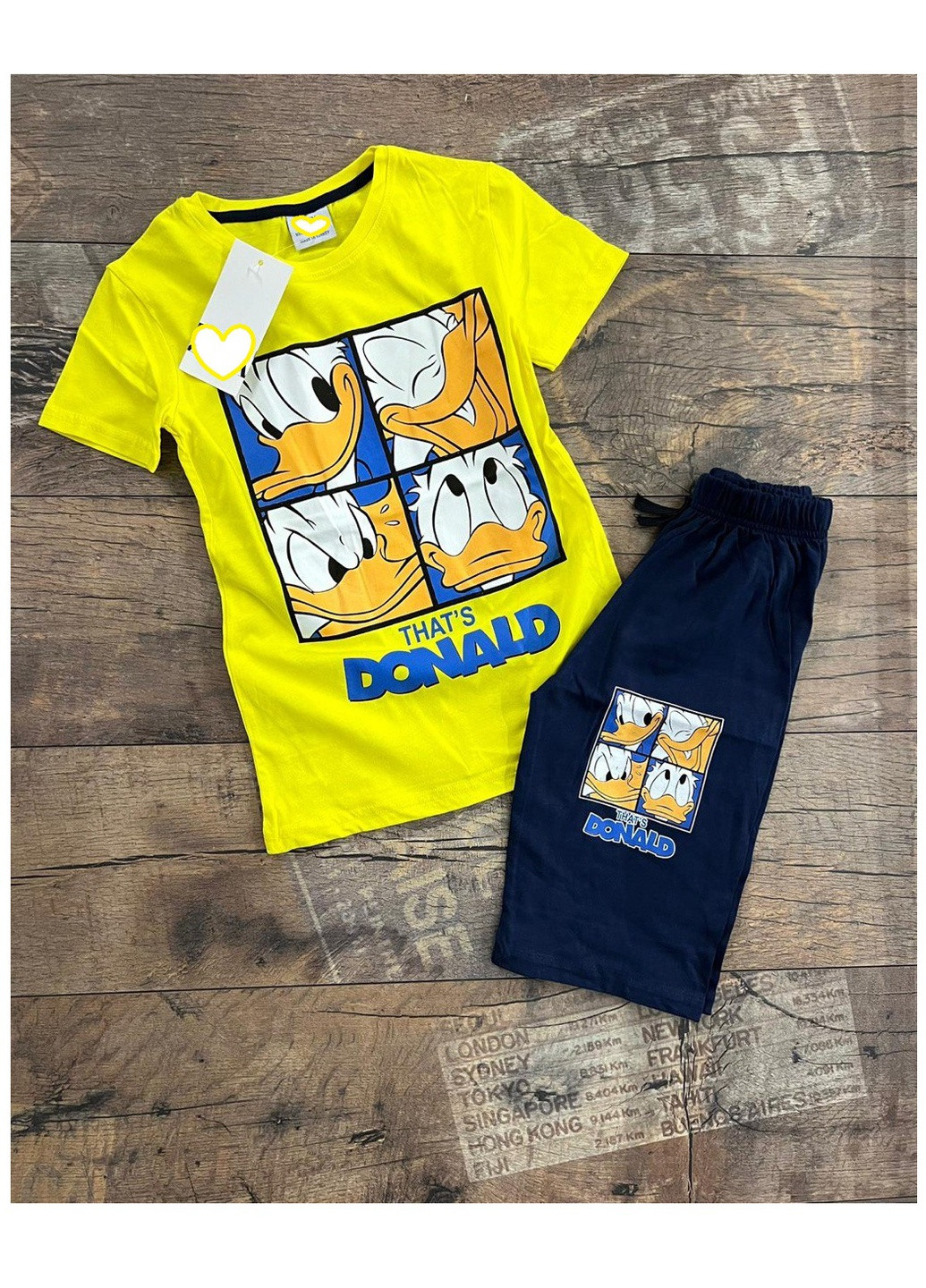 Желтый комплект (футболка, шорты) donald duck (дональд дак) Disney