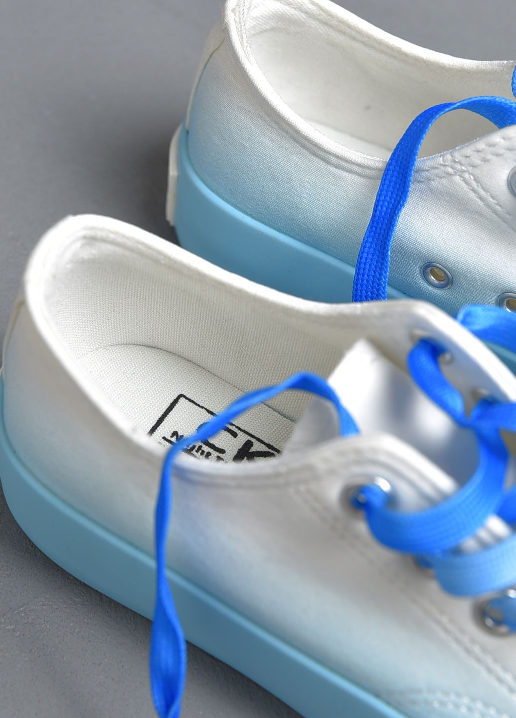 Блакитні кеди жіночі блакитного кольору на шнурівці текстиль Let's Shop