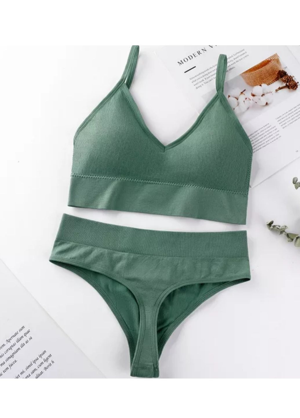 Зелений демісезонний жіночий комплект спідньої білизни в рубчик зелений No Brand