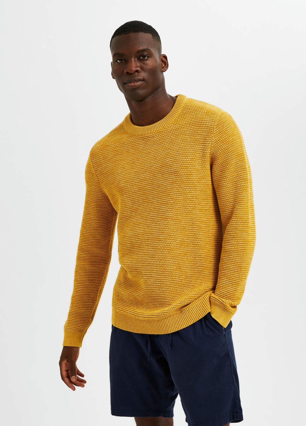 Желтый свитер Selected