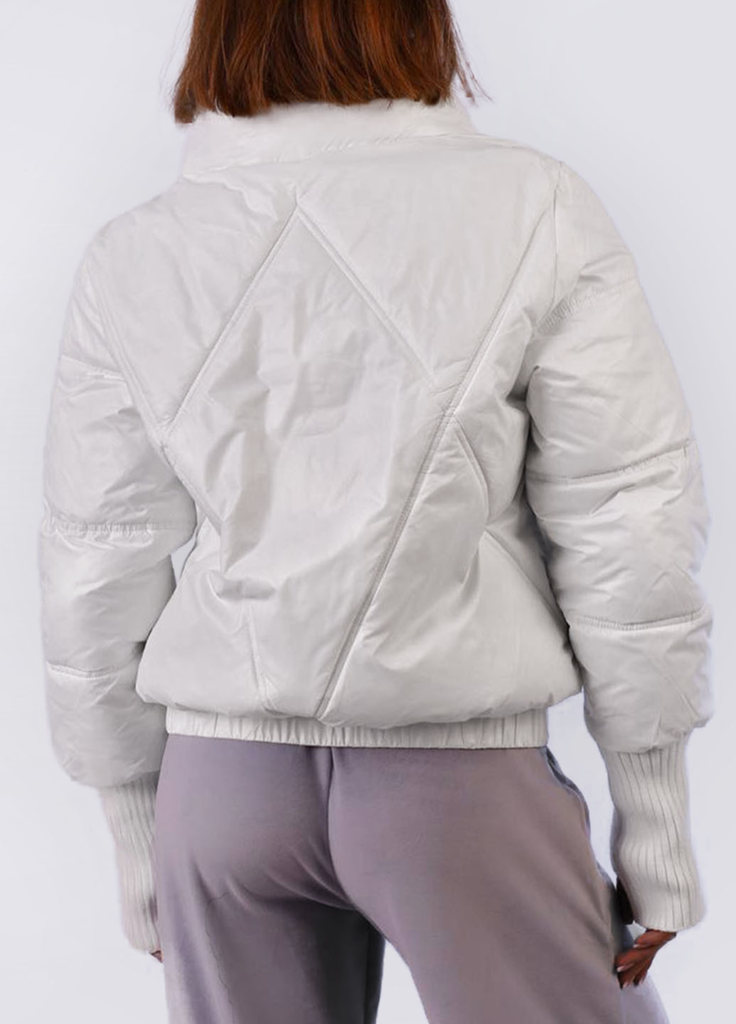 Біла зимня куртка пуффер з в'язаними рукавами Egostyle