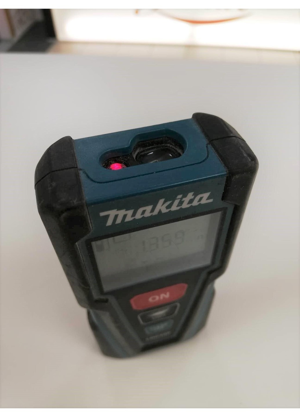 Дальномер лазерный LD030P Makita (258263950)