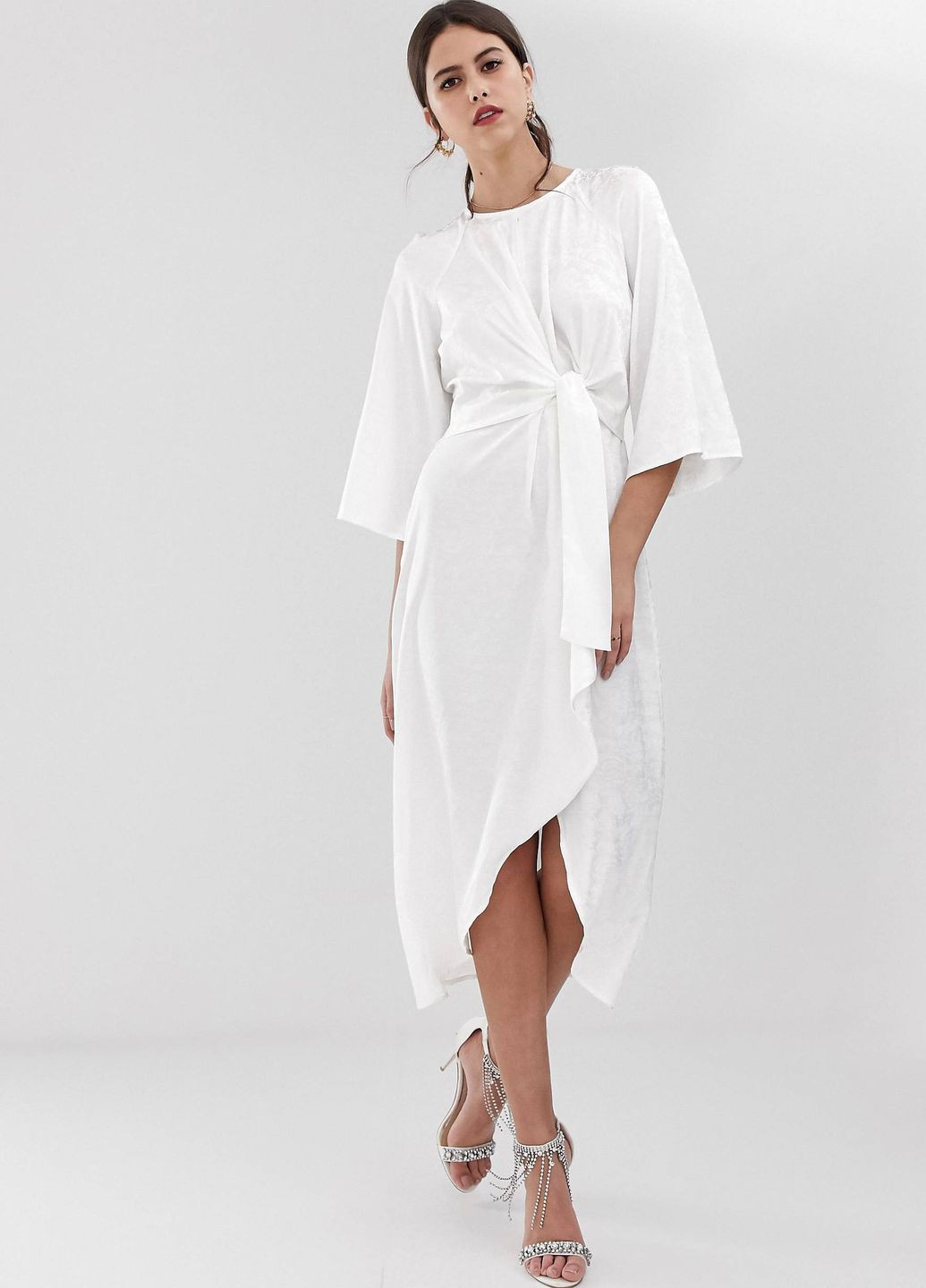 Белое белое платье меди с цветочным принтом y.a.s YAS
