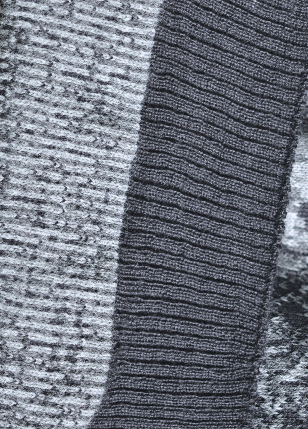Серый светри кофта вовк (1100511)17887-716 Lemanta