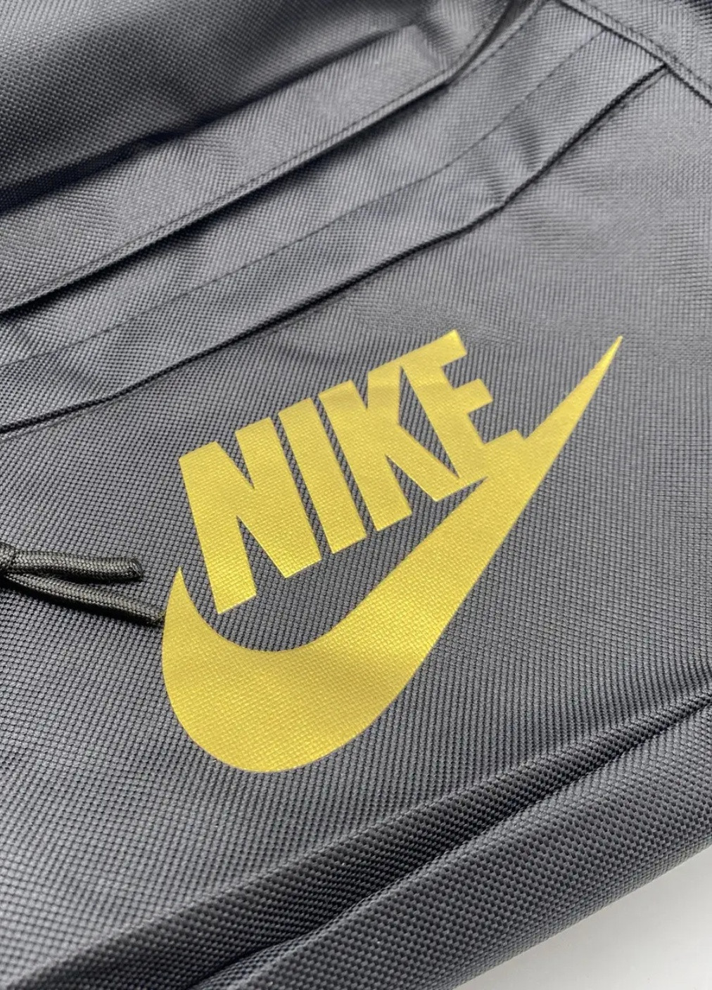 Сумка Tech Hip Pack велика бананка найк чоловіча жіноча сумка чорна золоте лого Nike (256989683)