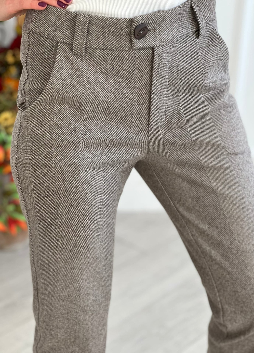 Серые кэжуал демисезонные прямые брюки InFashion