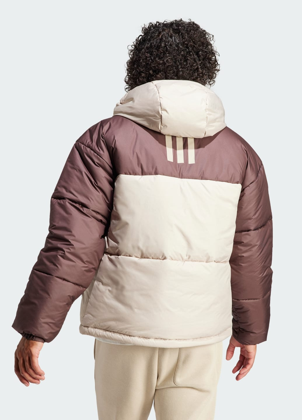 Коричневая демисезонная куртка bsc 3-stripes puffy hooded adidas