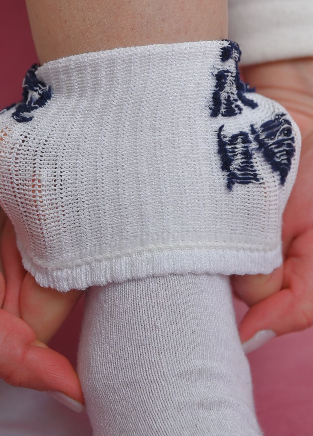 Шкарпетки жіночі високі білого кольору розмір 36-40 Let's Shop (273176766)