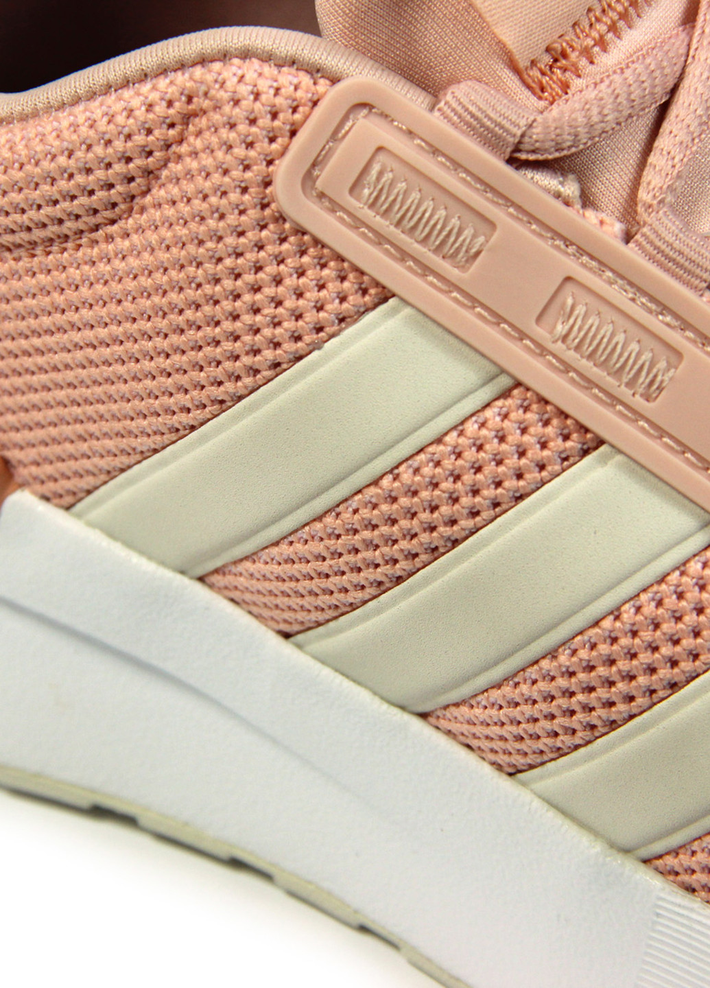 Розовые демисезонные женские кроссовки racer tr21 h00649 adidas