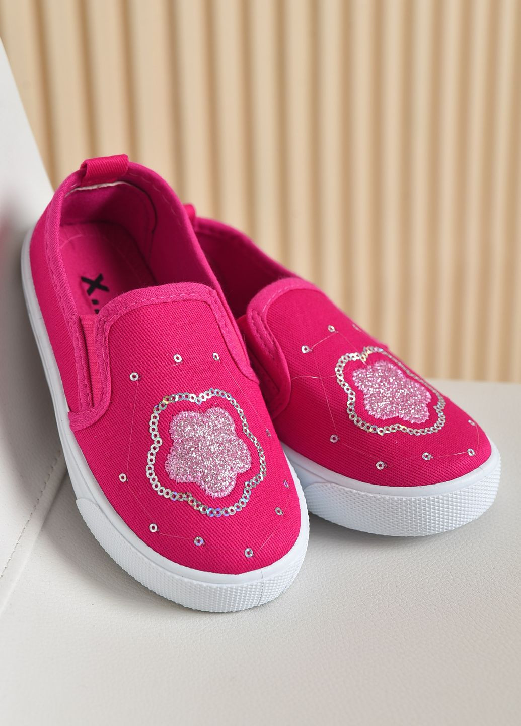 Мокасины детские для девочки розового цвета Let's Shop (260192891)