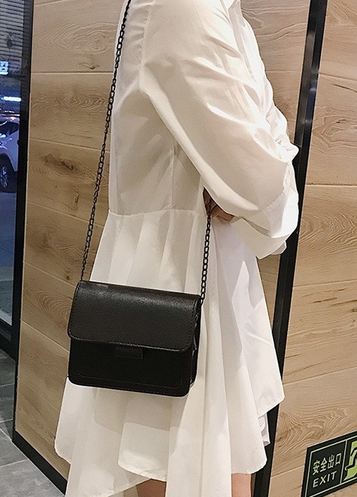 Женская классическая сумочка кросс-боди на цепочке черная No Brand (259248590)