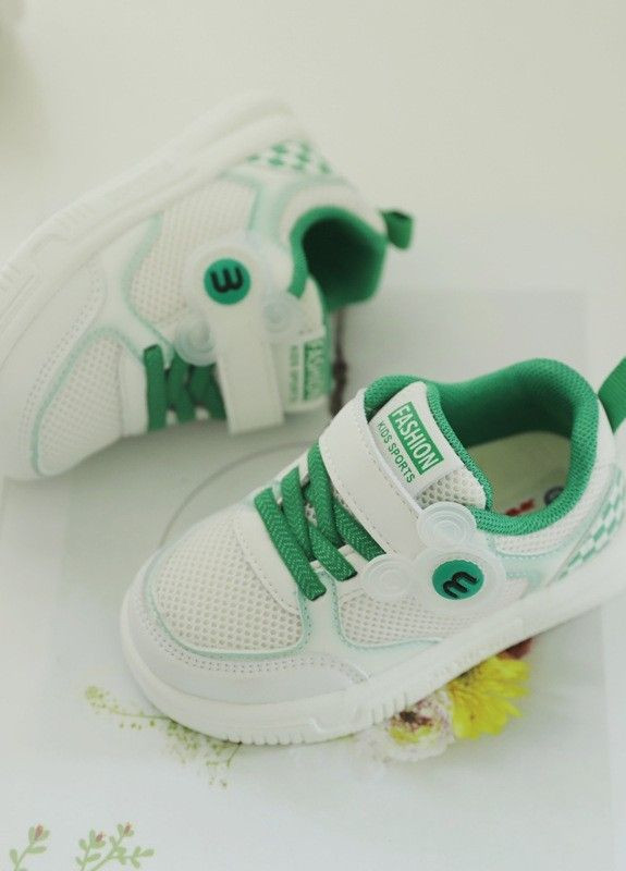 Білі дитячі кросівки арт.7079 No Brand