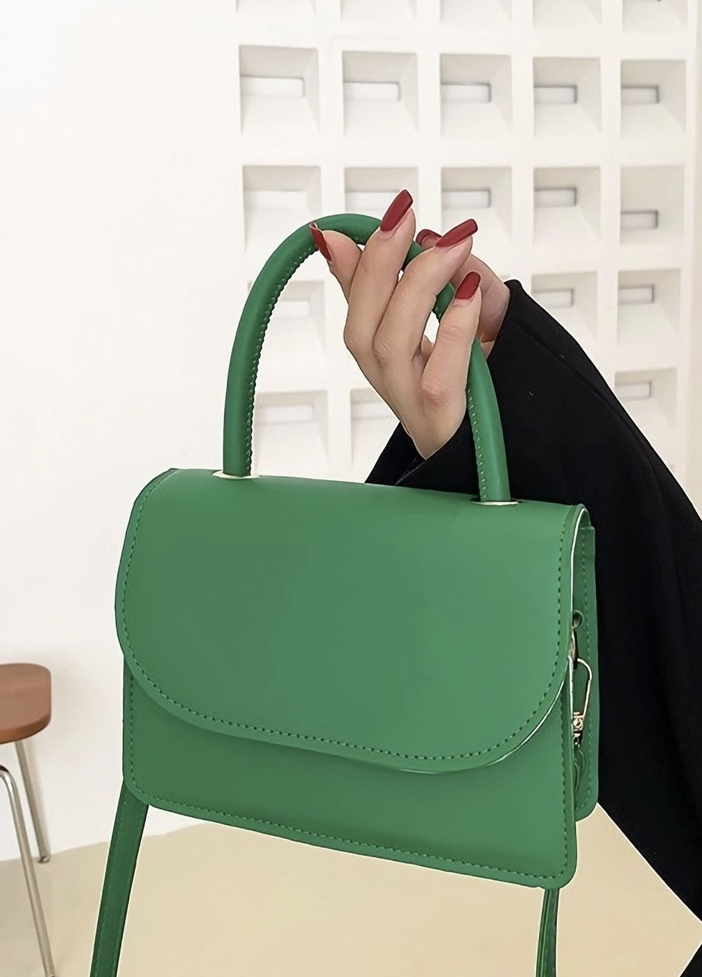Женская классическая сумочка кросс-боди на ремешке через плечо 6130 зеленая No Brand (263937536)