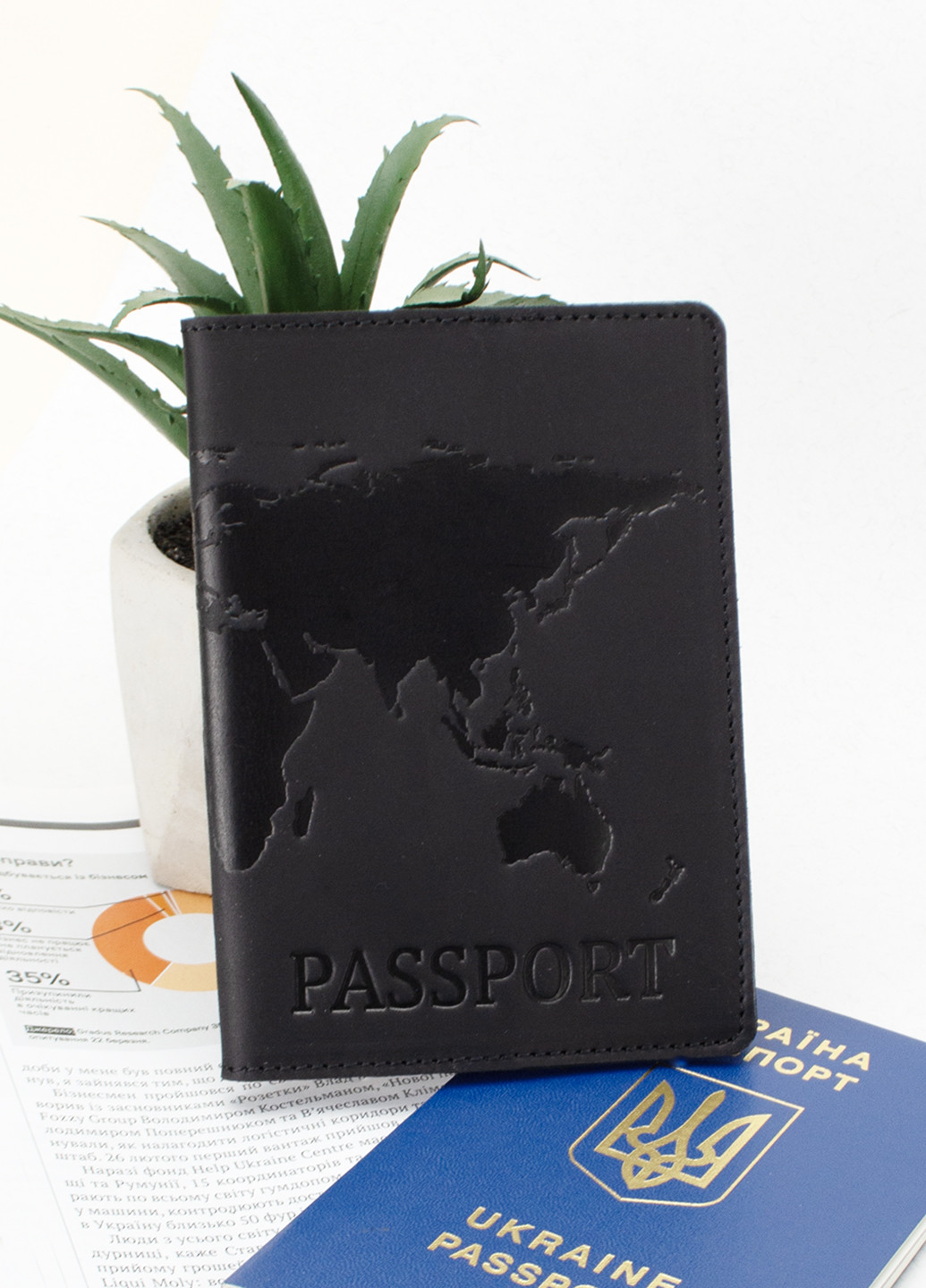 Подарунковий набір №35: обкладинка на паспорт "Герб" + обкладинка на паспорт "Карта" (чорний) HandyCover (261409396)