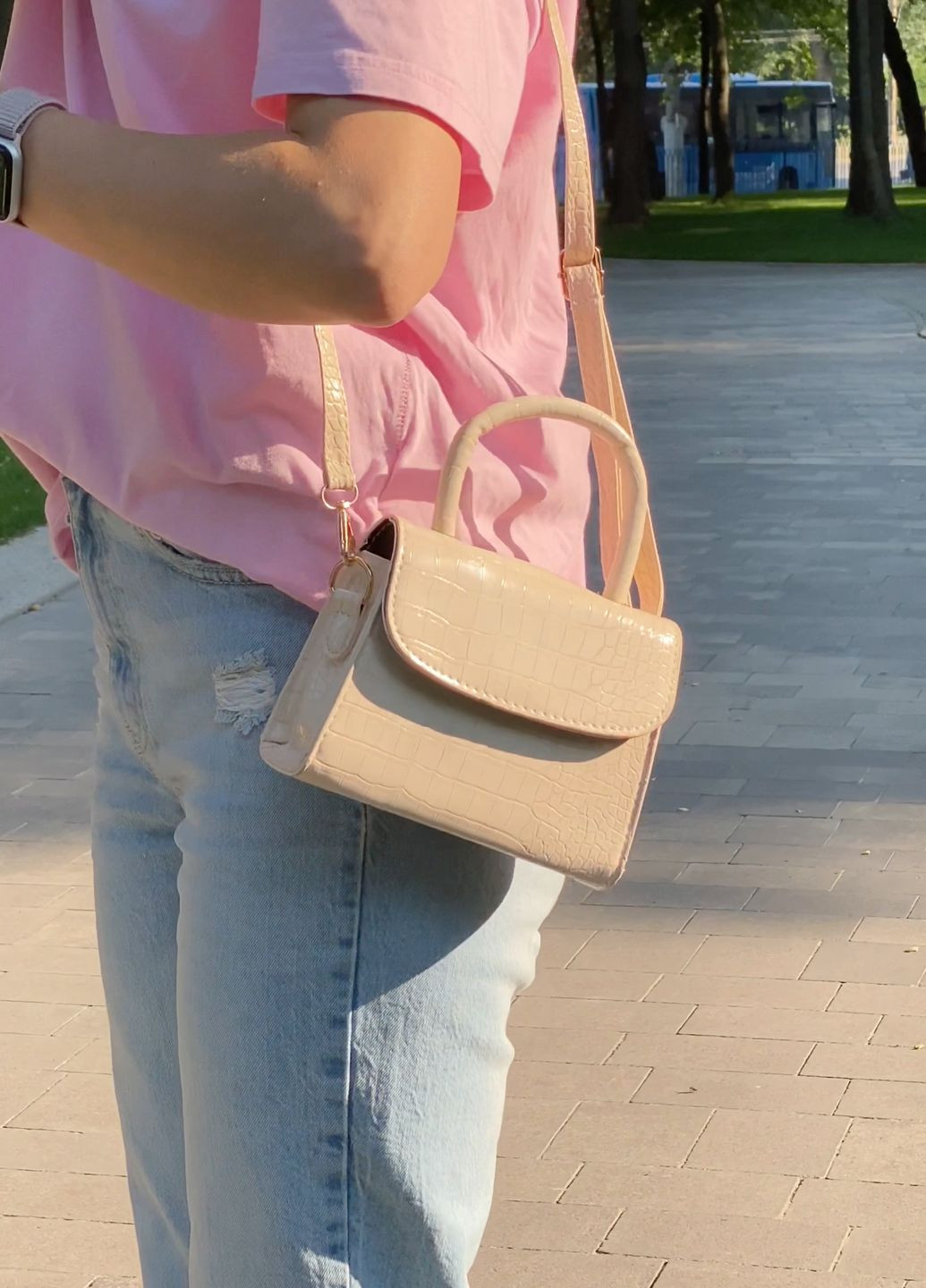 Женская сумка кросс-боди рептилия бежевая No Brand (268136496)