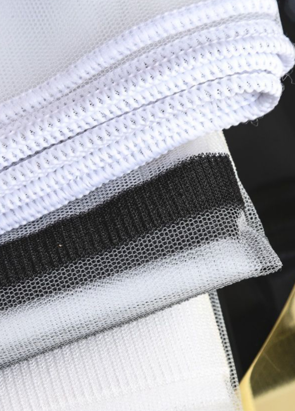 Готовий тюль, ширина 300 см, висота 240 см, малюнок смужками білий з сірим та чорним No Brand (260027435)