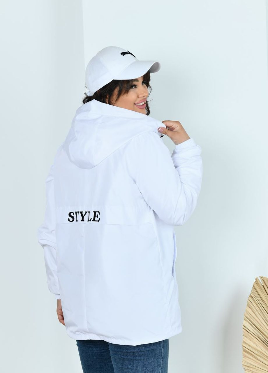 Белая женская куртка из плащевки цвет белый р.48/50 442985 New Trend