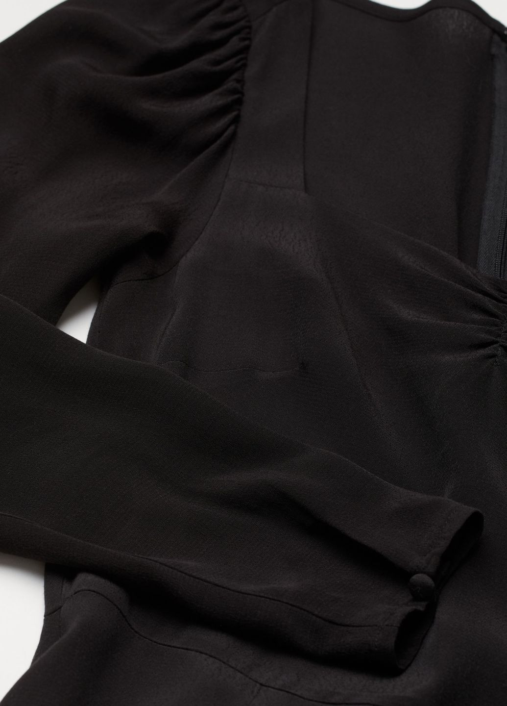 Черное повседневный платье H&M однотонное