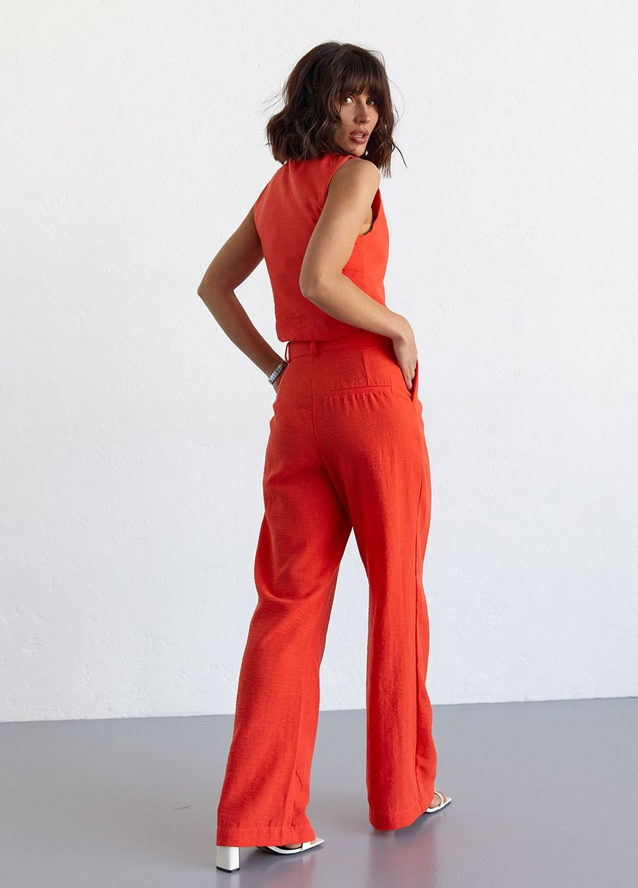 Жіночий костюм з жилеткою - помаранчевий Lurex (262810740)