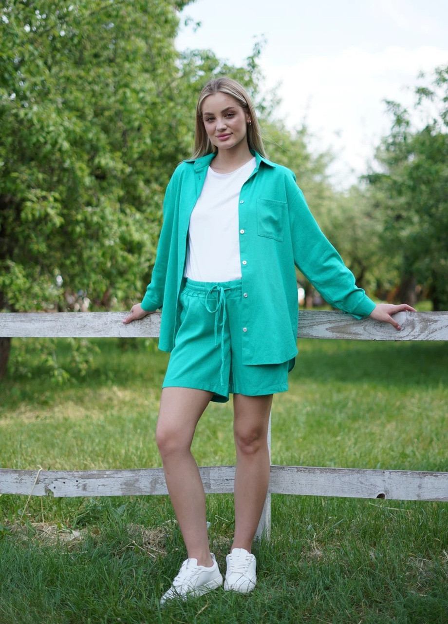 Льняной зеленый костюм с шортиками из легкой и нежной ткани для беременных и кормящих To Be (259364705)