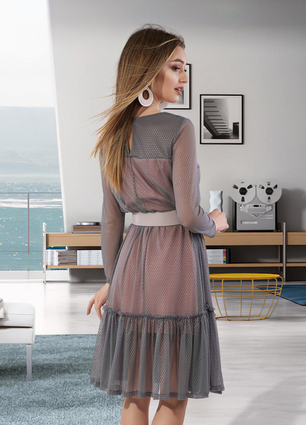 Бежевое сукнi норма стильня сукня з сіточкою (ут000051026) Lemanta