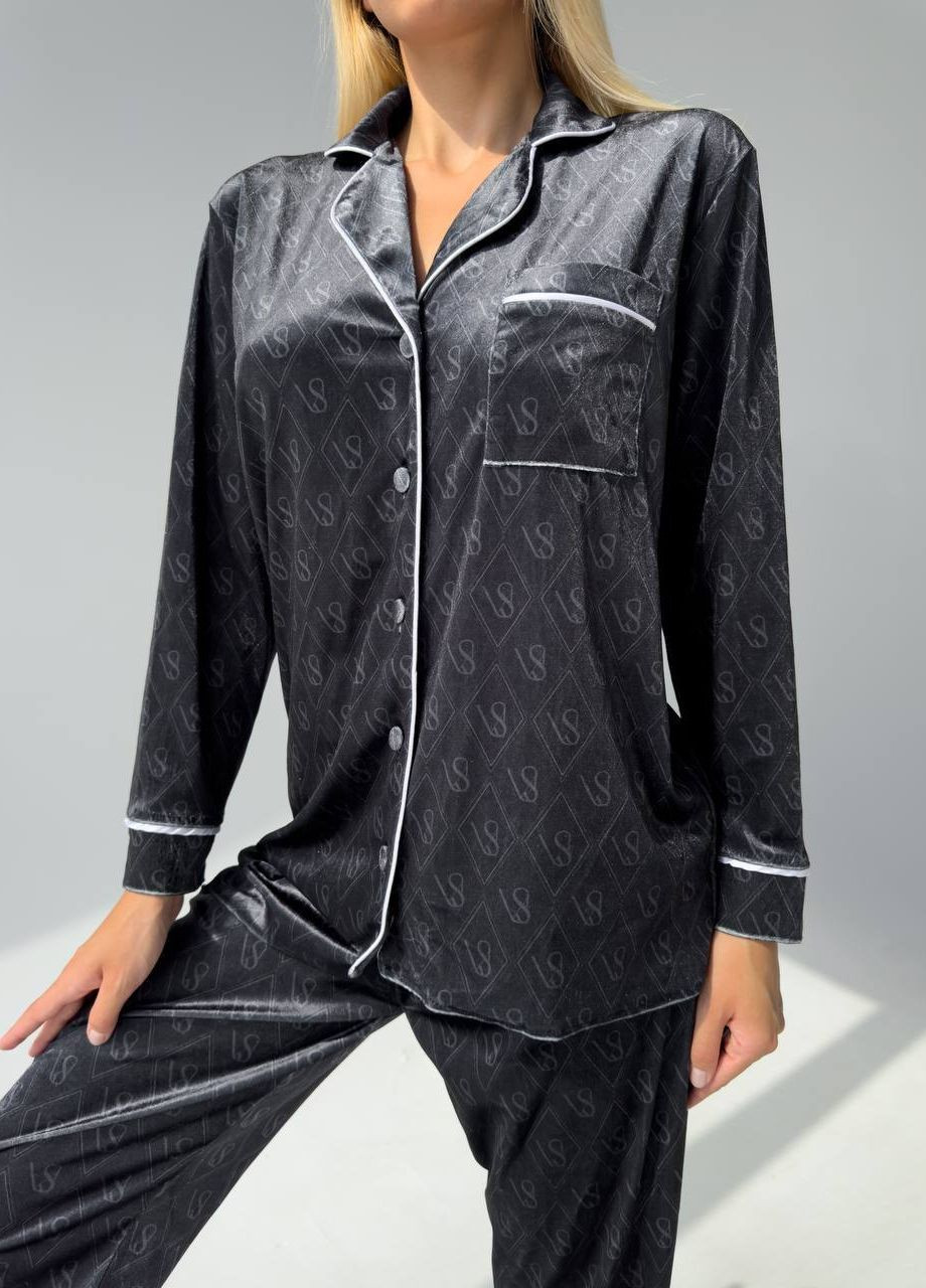 Черный демисезонный женская пижама черная бархатная No Brand Піжама жіноча