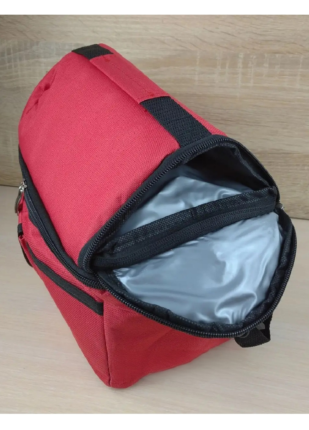 Термосумка термоизоляционная сумка компактная вместительная на молнии два термоотдела 25х24х16 см (475108-Prob) Красная Unbranded (262083038)