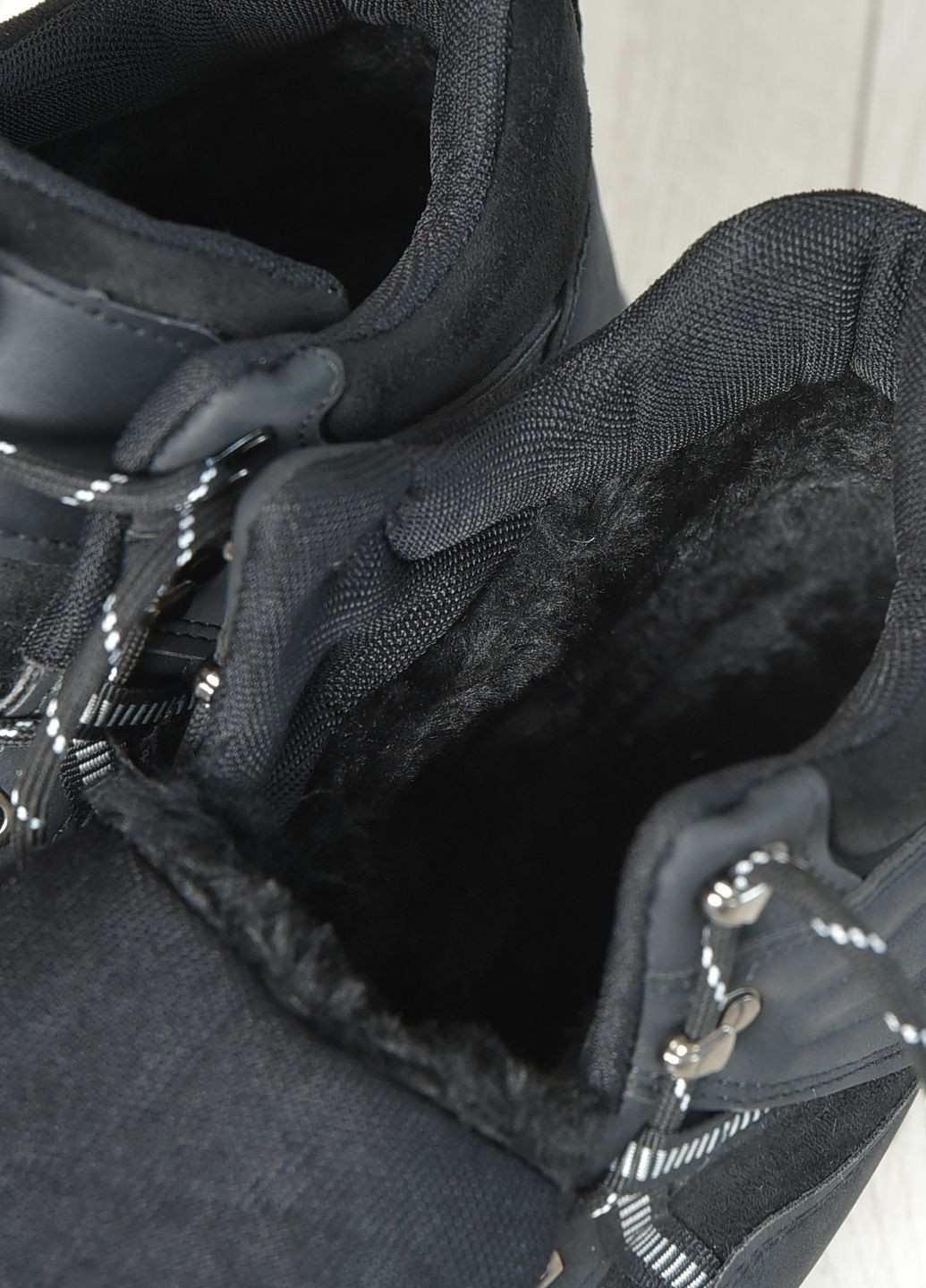 Черные зимние ботинки мужские зимние черного цвета Let's Shop