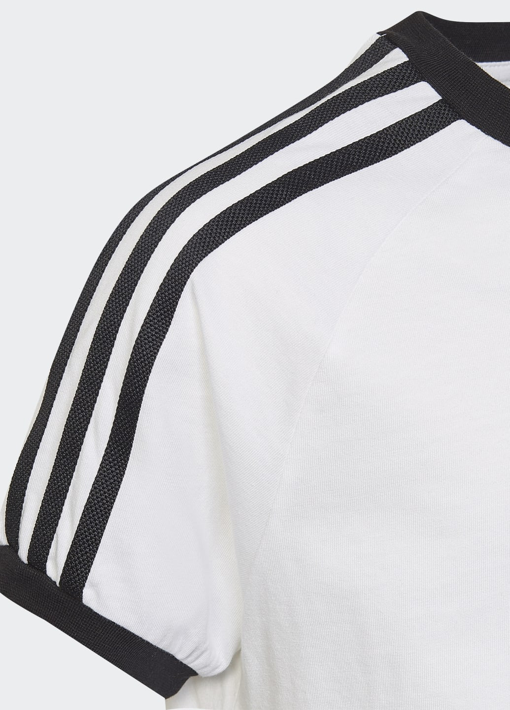 Біла демісезонна футболка adicolor 3-stripes adidas
