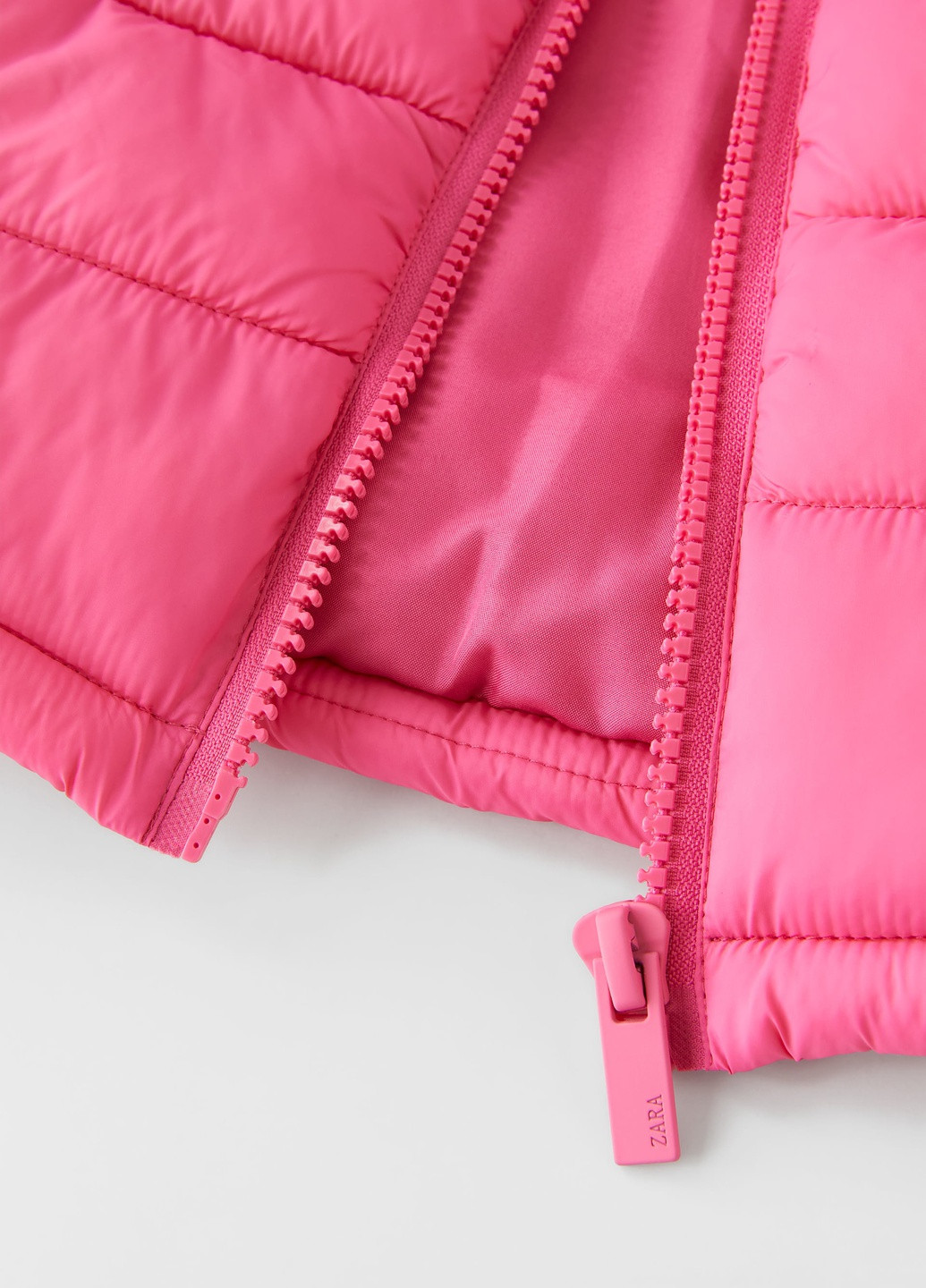 Рожева демісезонна куртка Zara