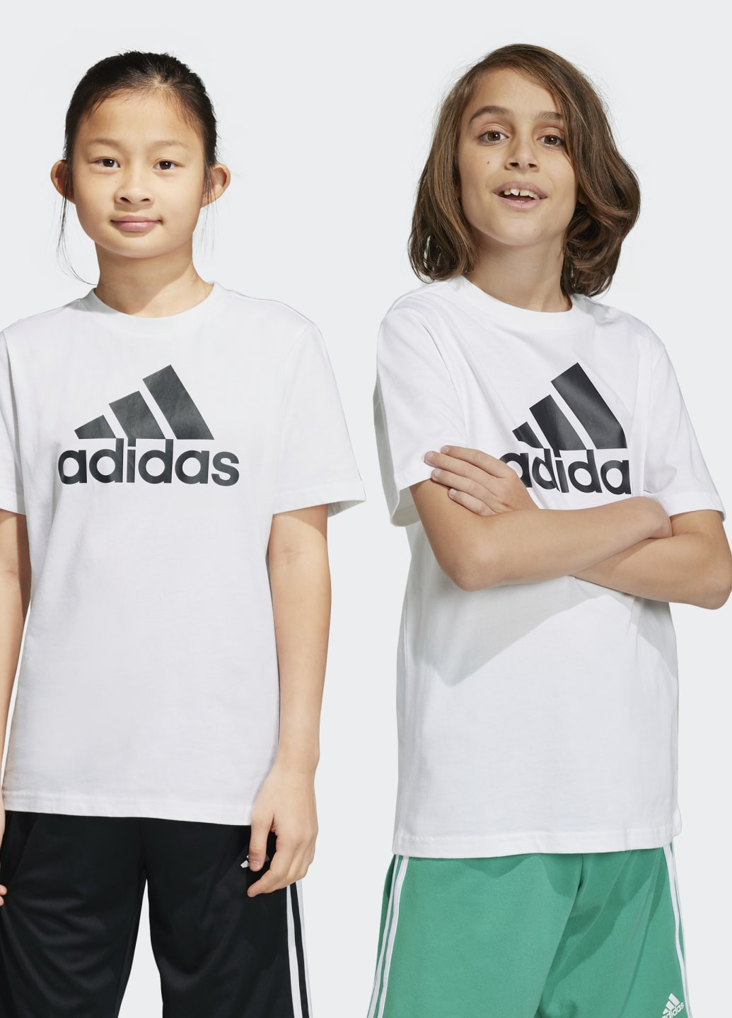 Біла демісезонна футболка essentials big logo cotton adidas
