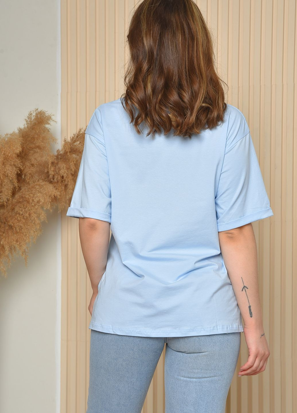 Голубая летняя футболка женская голубого цвета размер 44-46 Let's Shop