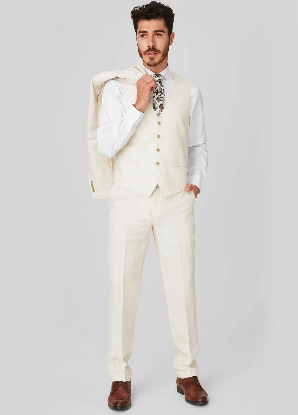 Молочный костюм мужской тройка C&A Regular Fit